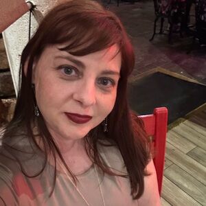 Meet your Posher, Lacey